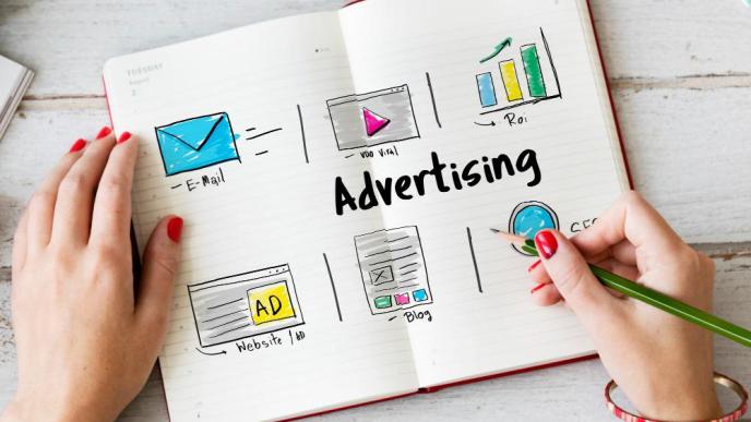 Creating compelling ads is crucial for every marketing campaign. IMAGE: rawpixel.com/freepik