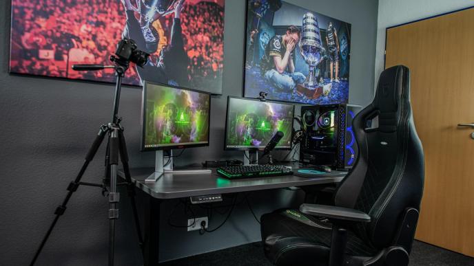 Today gaming chairs offer a degree of consolation, useful resource, and interactivity that might have been a fantastic simplest decade in the past. PHOTO: ELLA DON / Unsplash