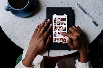 The Instagram algorithm shows people what they want, and typically this is the most popular content. (PHOTO: Cottonbro | Pexels)