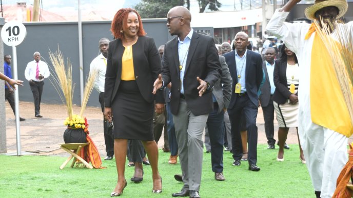 Sylvia Wairimu Mulinge (left) welcomed to Uganda by the MTN staff as she will take on her new position as MTN Uganda CEO.