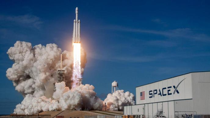 A rocket ship launching at a SpaceX site. PHOTO: SpaceX / via Unsplash