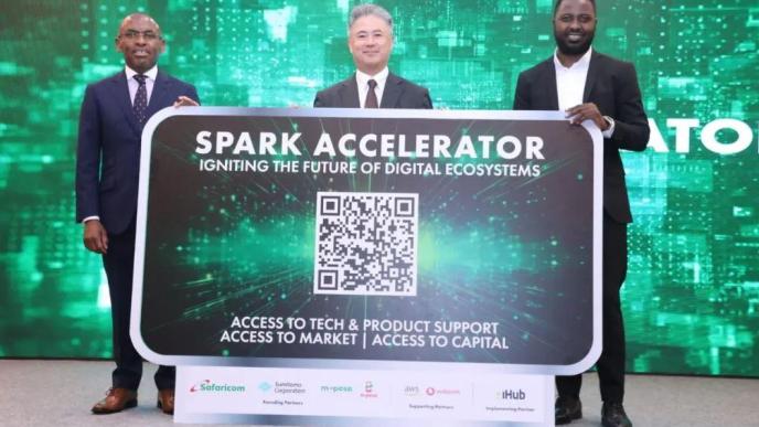 Peter Ndegwa, CEO, Safaricom, Katsuya Kashiki, General Manager, Smart Communications Platform Business Division, Sumitomo Corporation (Middle) launch the Spark Accelerator Program. (Courtesy Photo)