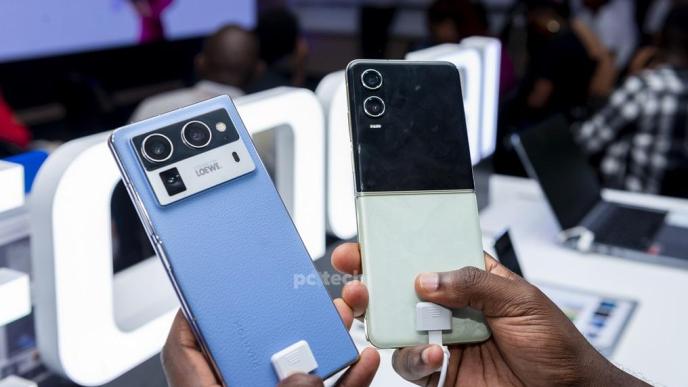 Tecno Phantom V Fold2; Rippling Blue (left) and Tecno Phantom V Flip2; Travertine Green. PHOTO: PC Tech Magazine